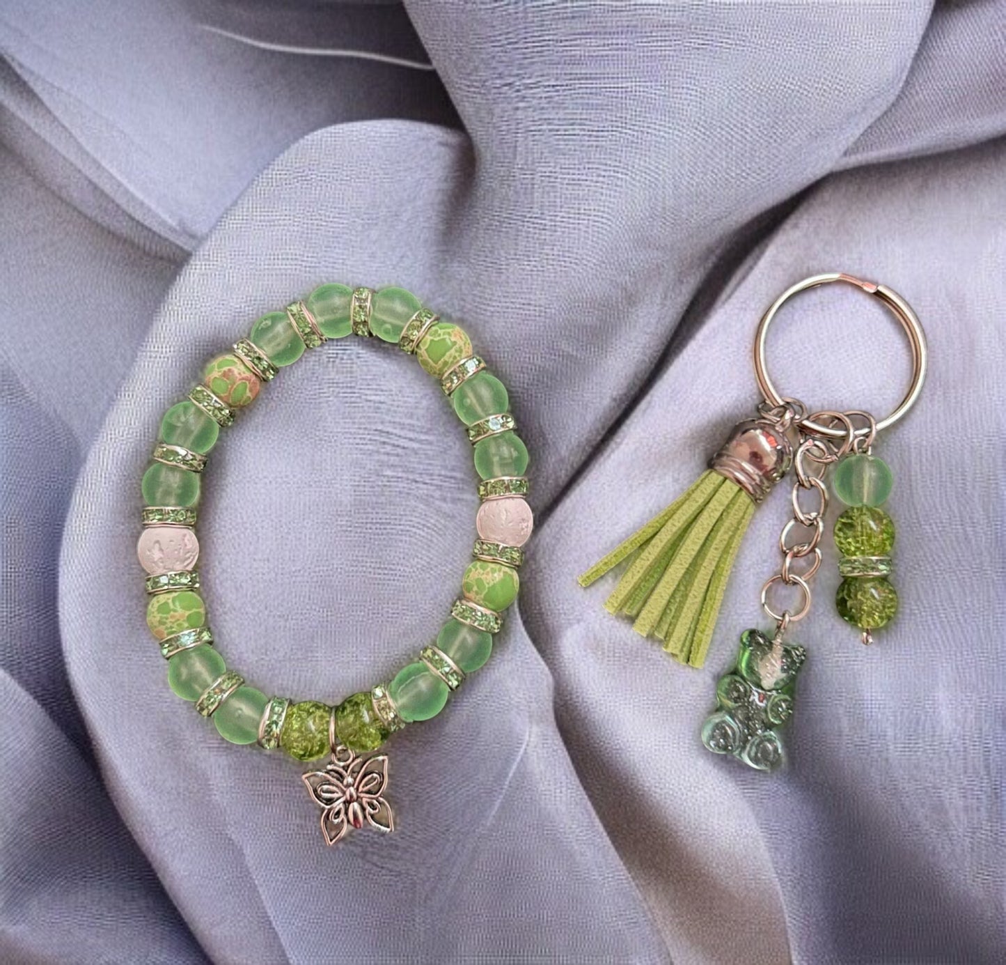 Bracelet et porte-clé assorti