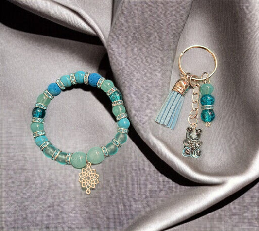 Bracelet et porte-clé assorti
