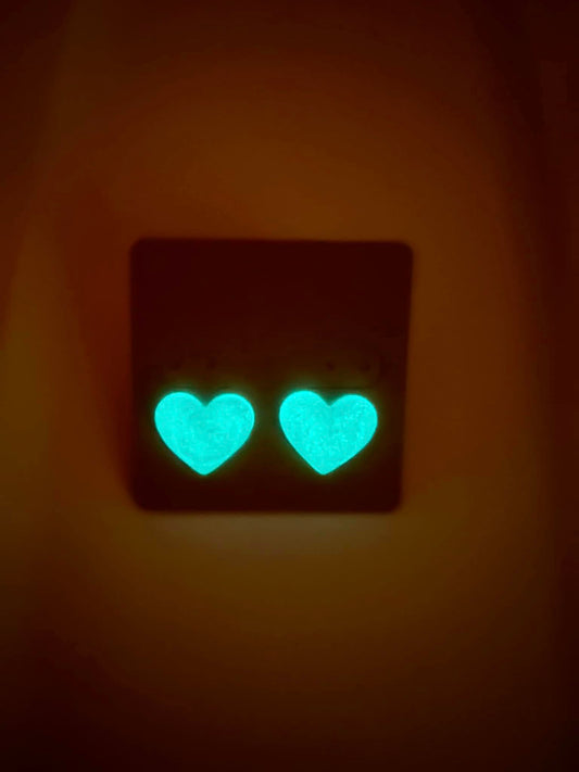 Boucle d'oreille fluorescente