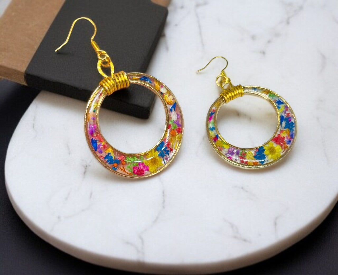 Boucles d'oreille fleur véritable