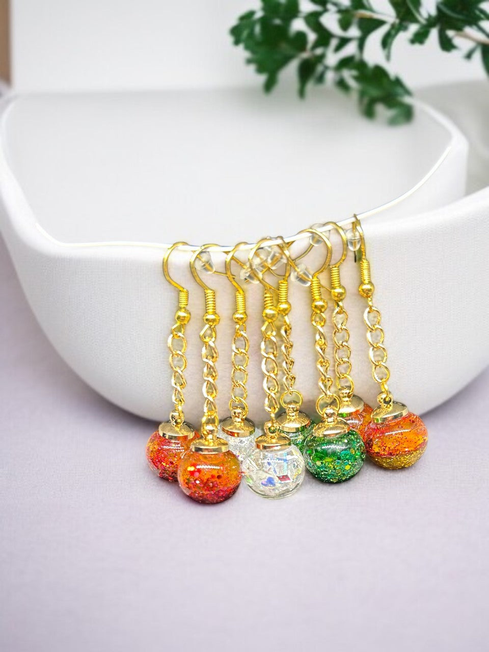 Boucle d'oreille boule de noël