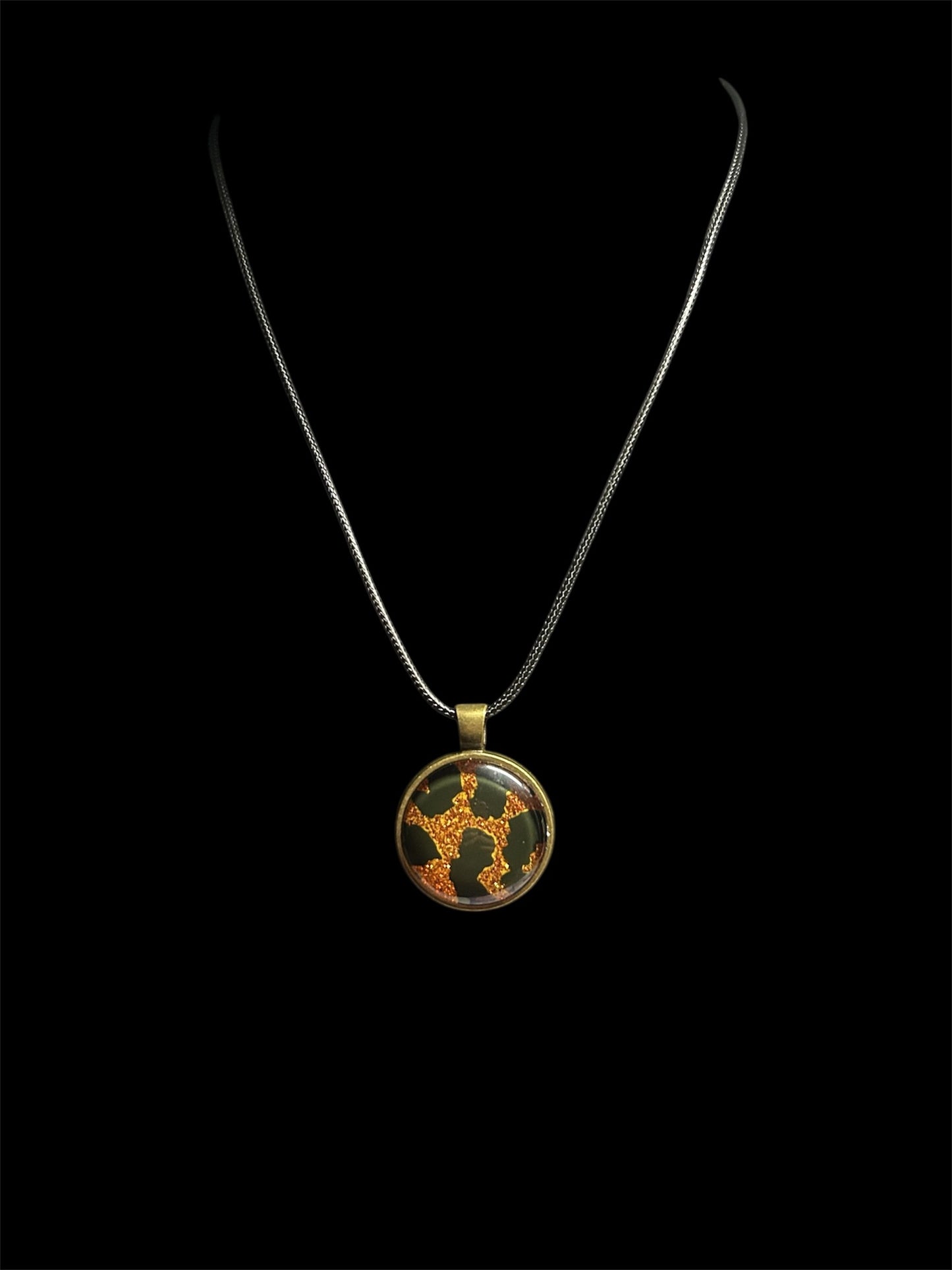 Collier motif Léopard